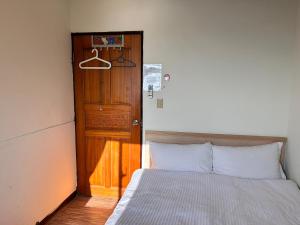 Phòng Giường Đôi Nhỏ (Small Double Room)