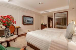 Phòng Hai Giường Đơn Loại Sang (Deluxe Twin Room)