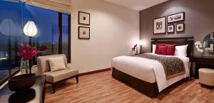 Căn Hộ 1 Phòng Ngủ Nhìn Ra Thành Phố (One-Bedroom Apartment with City View)