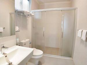 Phòng Đôi Loại Sang (Deluxe Double Room)