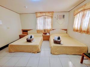Gia đình cổ điển 4p (Classic Family 4p)