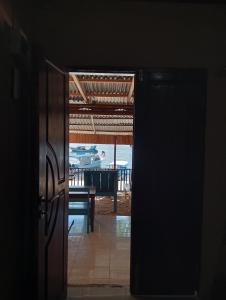 Phòng Giường Đôi Có Phòng Tắm Riêng (Double Room with Private Bathroom)