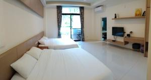 Phòng Executive Có 2 Giường Cỡ Queen (Executive Queen Room with Two Queen Beds)