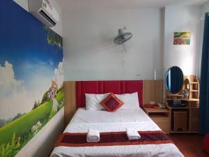 Phòng Deluxe Giường Đôi Có Vòi Sen (Deluxe Double Room with Shower)