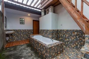 Biệt Thự 2 Phòng Ngủ (Two-Bedroom Villa)