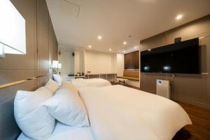 Phòng cao cấp 2 giường (Premium Twin)