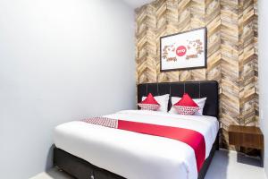 Phòng Standard giường đôi (Standard Double Room)