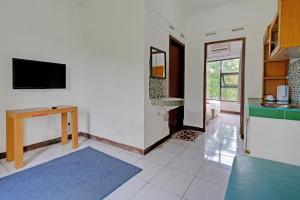 Phòng Hai Giường Đơn Loại Sang (Deluxe Twin Room)