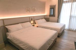 Phòng 4 Người Có Ban Công (Quadruple Room With Balcony)