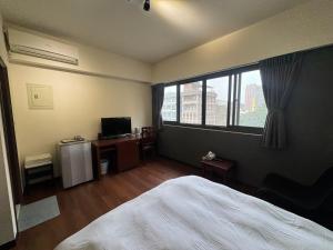 Phòng Giường Đôi Có Phòng Tắm Riêng (Double Room with Private Bathroom)