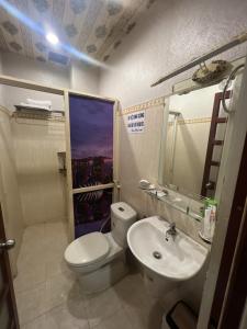Phòng Tiêu Chuẩn Giường Đôi (Standard Double Room)
