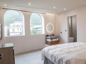 Phòng Loại Sang Giường Đôi (Deluxe Double Room)