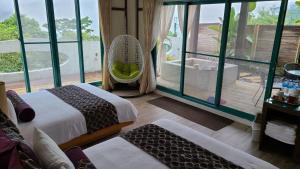 Phòng 4 Người Có Bồn Tắm (Quadruple Room with Bath)