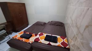 Phòng 2 Giường Đơn Hạng Bình Dân (Budget Twin Room)