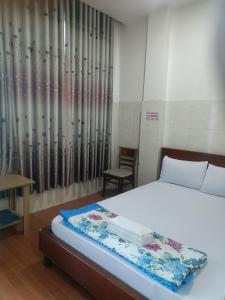Phòng Deluxe Giường Đôi Có Ban Công (Deluxe Double Room with Balcony)