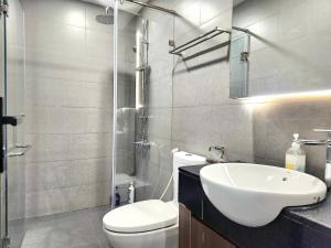 Căn Hộ 2 Phòng Ngủ (Two-Bedroom Apartment)