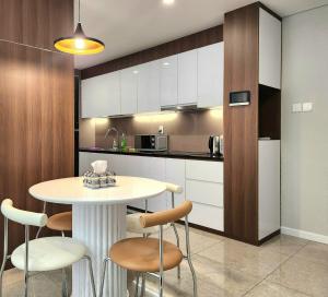 Căn Hộ 2 Phòng Ngủ (Two-Bedroom Apartment)