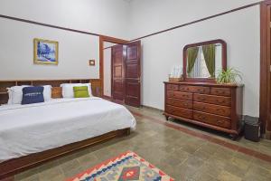 Phòng Suite (Suite Room)