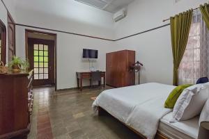 Phòng Suite (Suite Room)