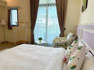 Phòng Có Giường Cỡ Queen Với Ban Công (Queen Room with Balcony)