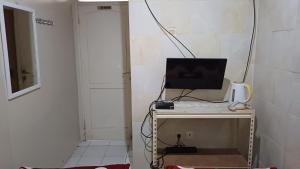 Phòng 2 Giường Đơn Với Phòng Tắm Riêng (Twin Room with Private Bathroom)