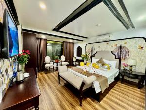 Phòng Đôi Loại Sang (Deluxe Double Room)