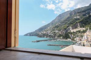 Double Room with Sea View room in Donna Giulia