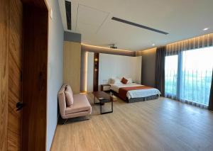 Phòng Có Giường Cỡ King Nhìn Ra Vườn (King Room with Garden View)