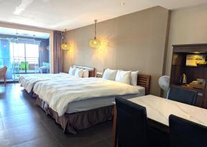 Phòng 4 Người Có Ban Công (Quadruple Room with Balcony)