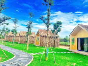 Phòng Giường Đôi Nhìn Ra Hồ Nước (Double Room with Lake View)