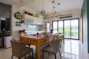 Biệt Thự Deluxe (Deluxe Villa)