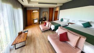 Phòng 4 người nhìn ra vườn (Quadruple Room with Garden View)