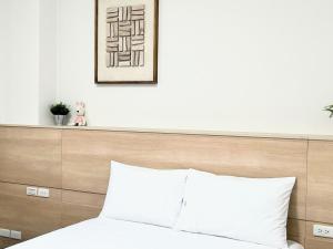 Phòng Giường Đôi Có Phòng Tắm Riêng (Double Room with Private Bathroom)