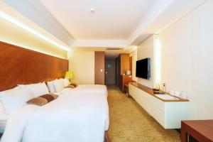 PREMIUM FAMILY TWIN-135 KITCHEN&BAR Lunch Buffet for 2pax