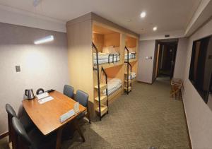 FAMILY BUNKER ROOM-135 KITCHEN&BAR Unlimited Wine Dinner Buffet for 2pax