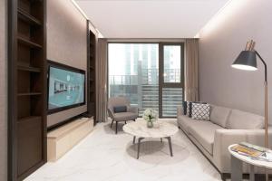 Phòng Gia Đình Có Vòi Sen (Family Room with Shower)