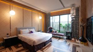 Standard Suite (Check-in after 22:00)