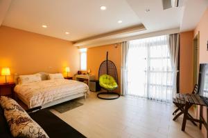 Phòng Giường Đôi Có Ban Công (Double Room with Balcony)