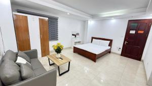 Studio Gia Đình (Family Studio)