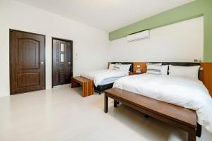 Phòng 4 người Nhìn ra cảnh Núi non (Quadruple Room with Mountain View)