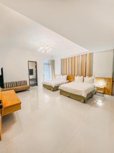 Phòng 4 Người Có Ban Công (Quadruple Room with Balcony)