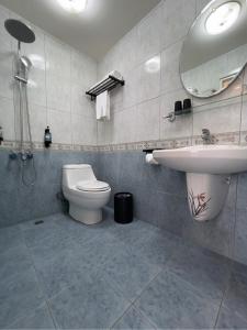 Phòng Tiêu Chuẩn Giường Đôi (Standard Double Room)