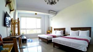 Phòng Bốn Người Có Phòng Tắm Riêng (Quadruple Room with Private Bathroom)