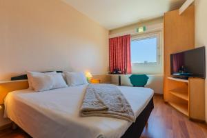 Comfortable Double Room room in Ibis Jerez De La Frontera Cadiz