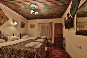 Triple Room room in Caravanserai Cave Hotel