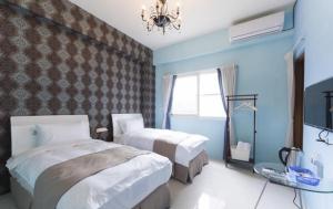 Phòng Giường Đôi/2 Giường Đơn Nhìn Ra Núi (Double or Twin Room with Mountain View)