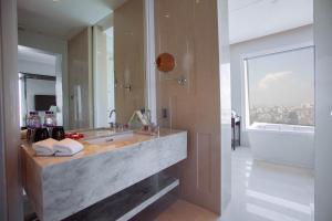 Suite 1 Phòng Ngủ (One Bedroom Suite )