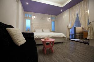 Phòng Deluxe Giường Đôi Có Bồn Tắm (Deluxe Double Room with Bath)