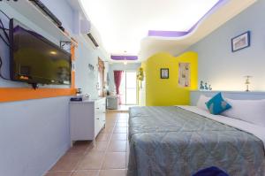 Phòng có giường cỡ King nhìn ra cảnh núi non (King Room with Mountain View)