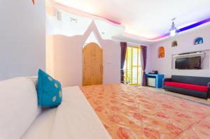 Phòng Giường Đôi có Ban công và Nhìn ra Biển (Double Room with Balcony and Sea View)